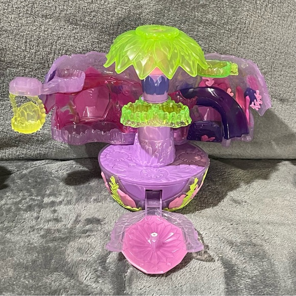 Hatchimals Colleggtibles Hatchery Nursery Playset, Basket, Hidden Scene Egg - Picture 10 of 11